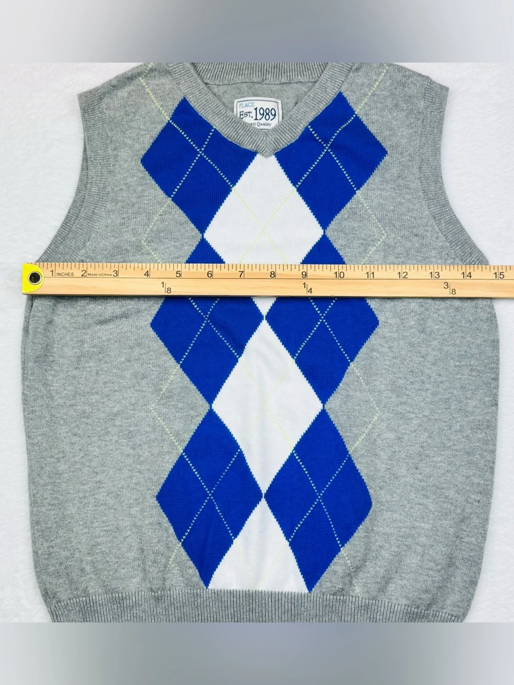 The Children’s Place Lot of 2 Boys Sweater Vest. Both size M (7/8).